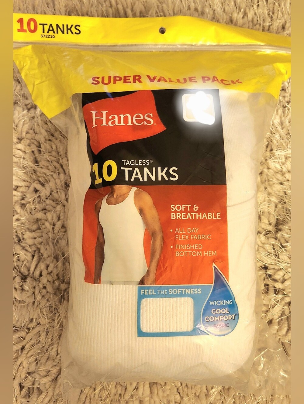 NEW Hanes Mens Undershirts, Moisture Wicking Cotton Ribbed Tanks (Size MEDIUM)